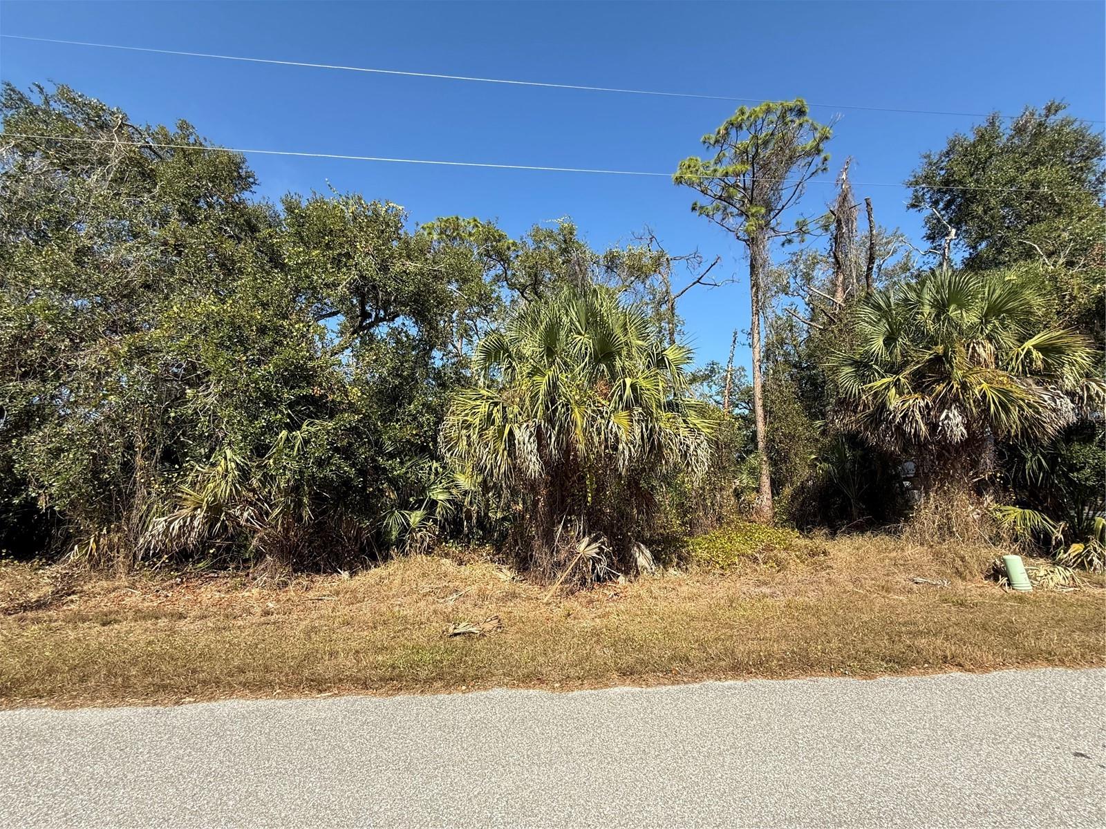 PORT CHARLOTTE SEC 030 - Land