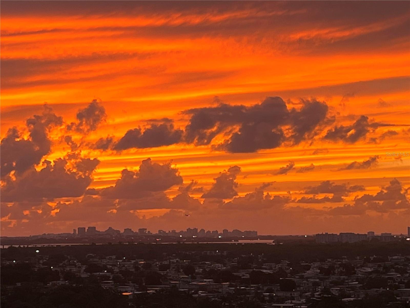 FONTANA TOWERS - Residential Lease