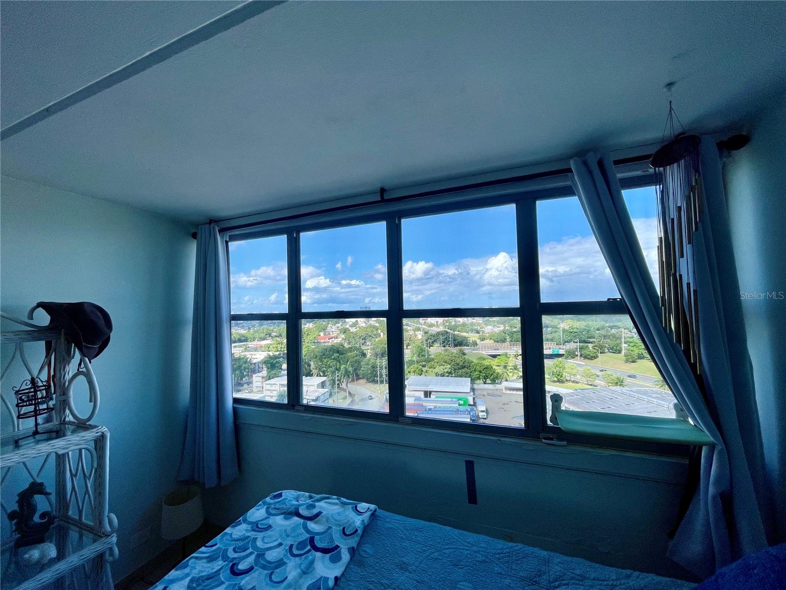 FONTANA TOWERS - Residential Lease