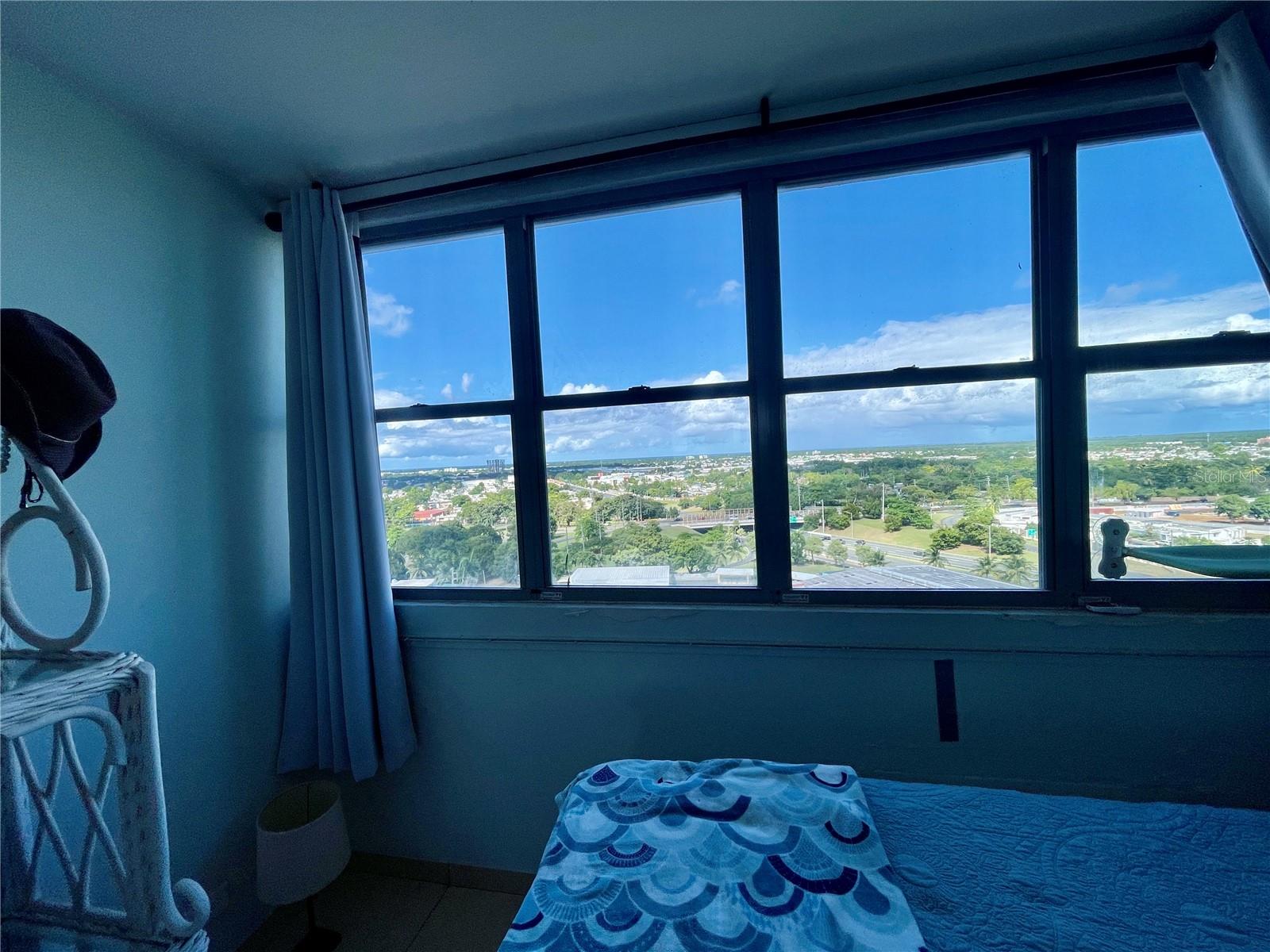 FONTANA TOWERS - Residential Lease