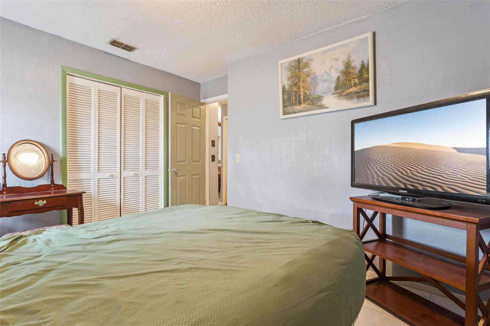 SHADY GROVE - Residential