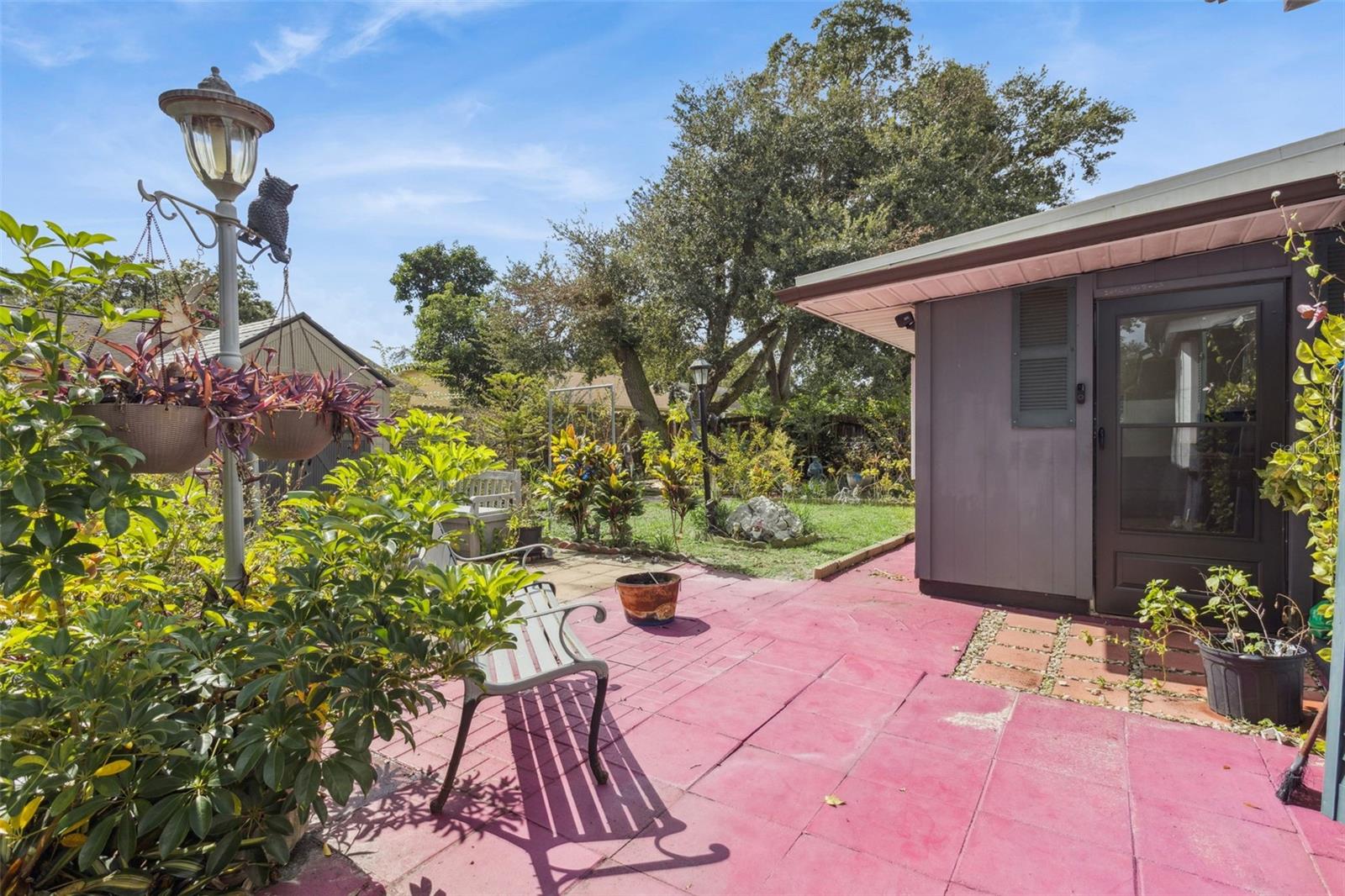 SHADY GROVE - Residential