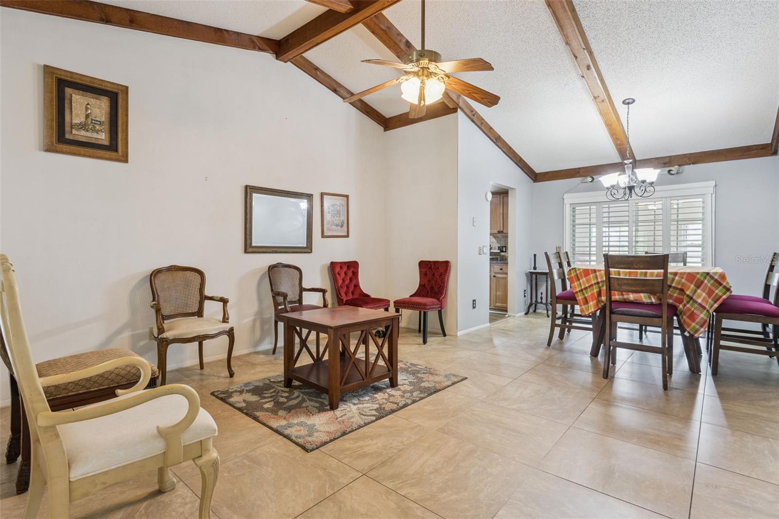 SHADY GROVE - Residential