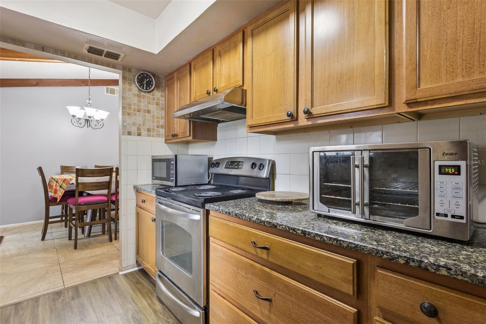 SHADY GROVE - Residential