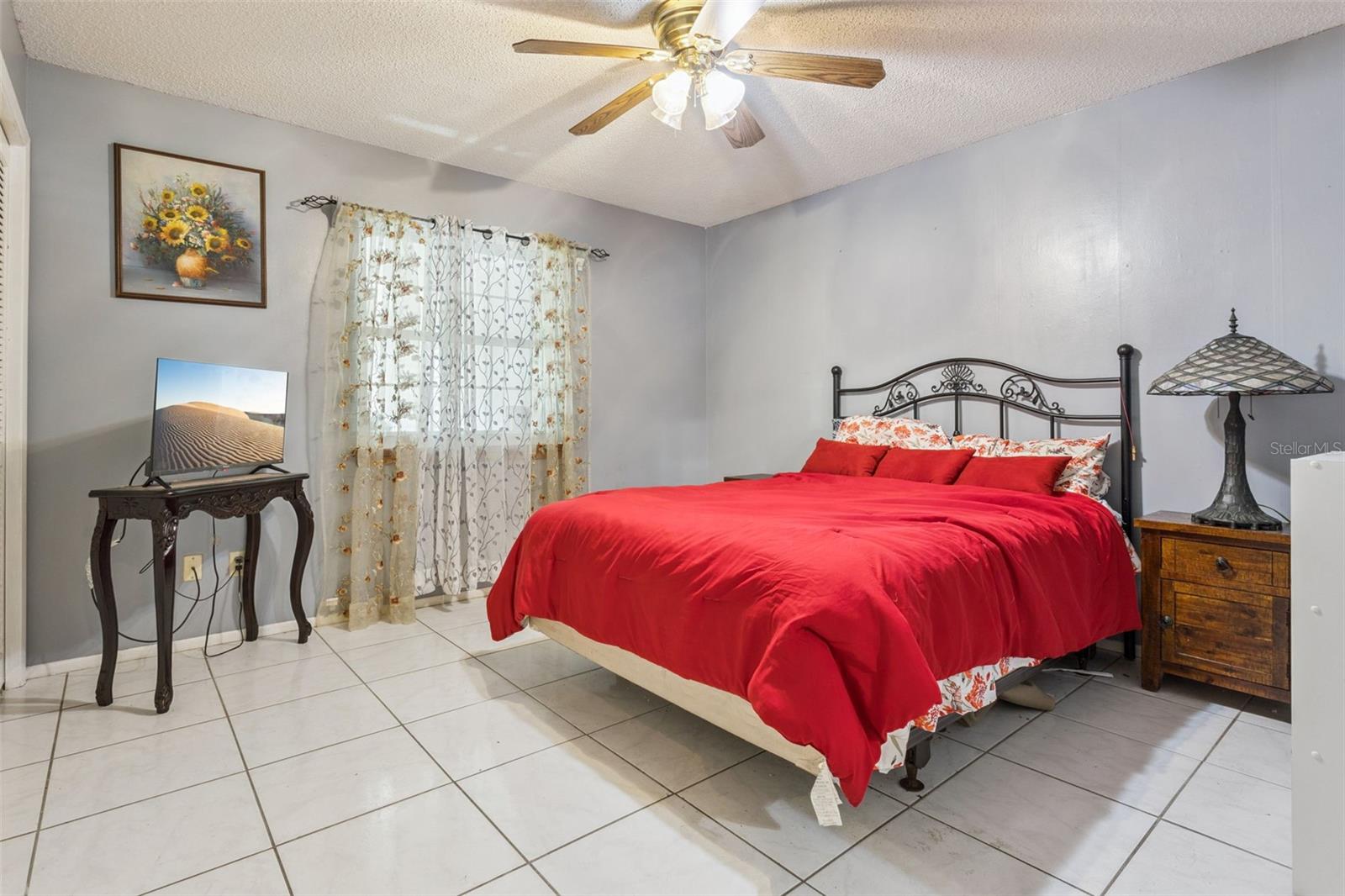 SHADY GROVE - Residential