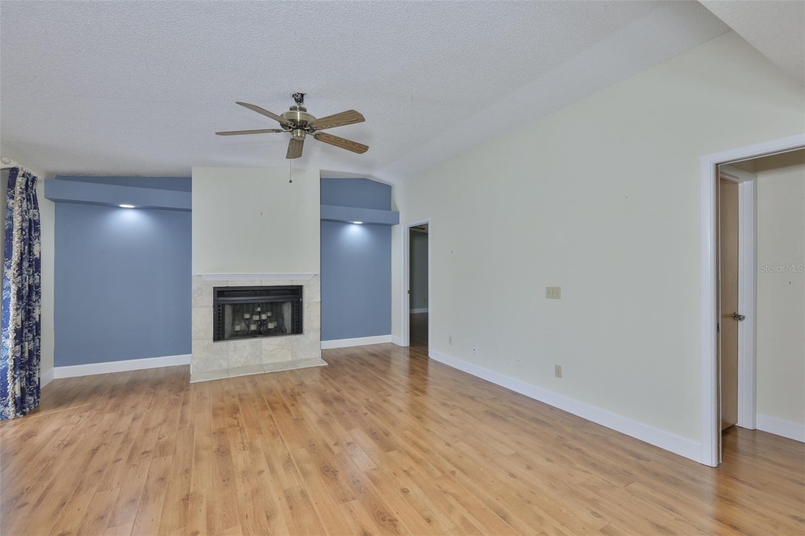 HICKORY HILL SUB PH - Residential