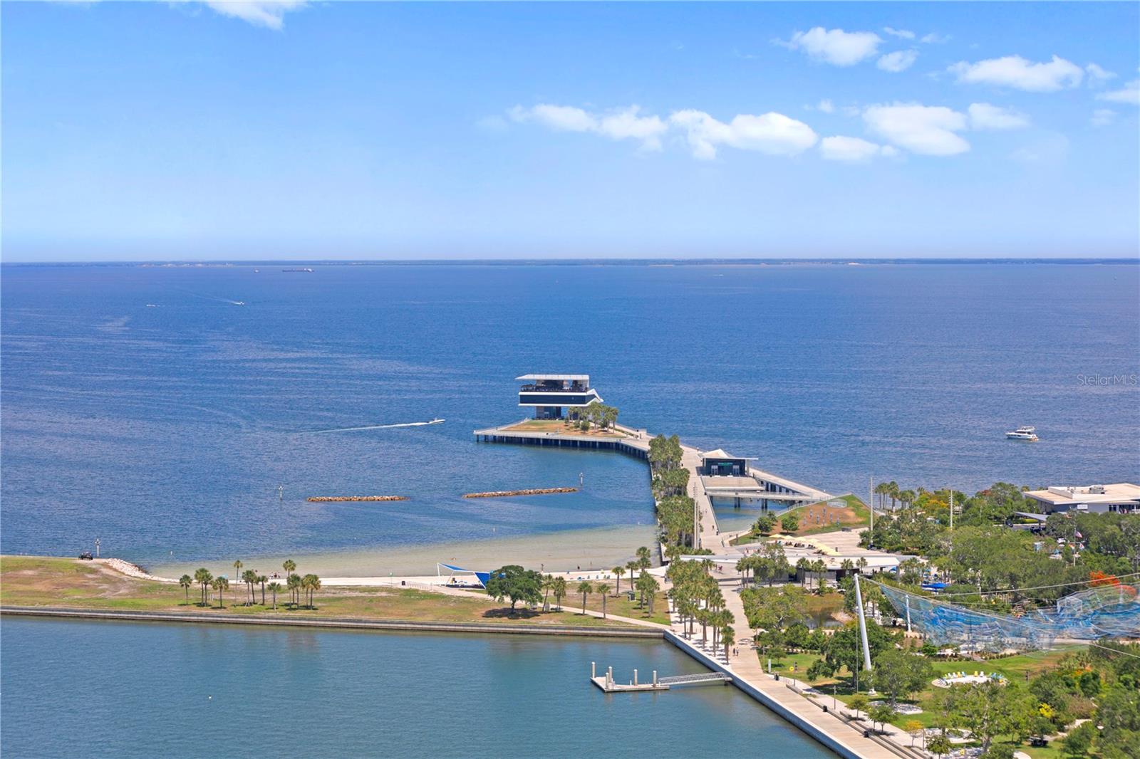 PARKSHORE PLAZA CONDO - Residential