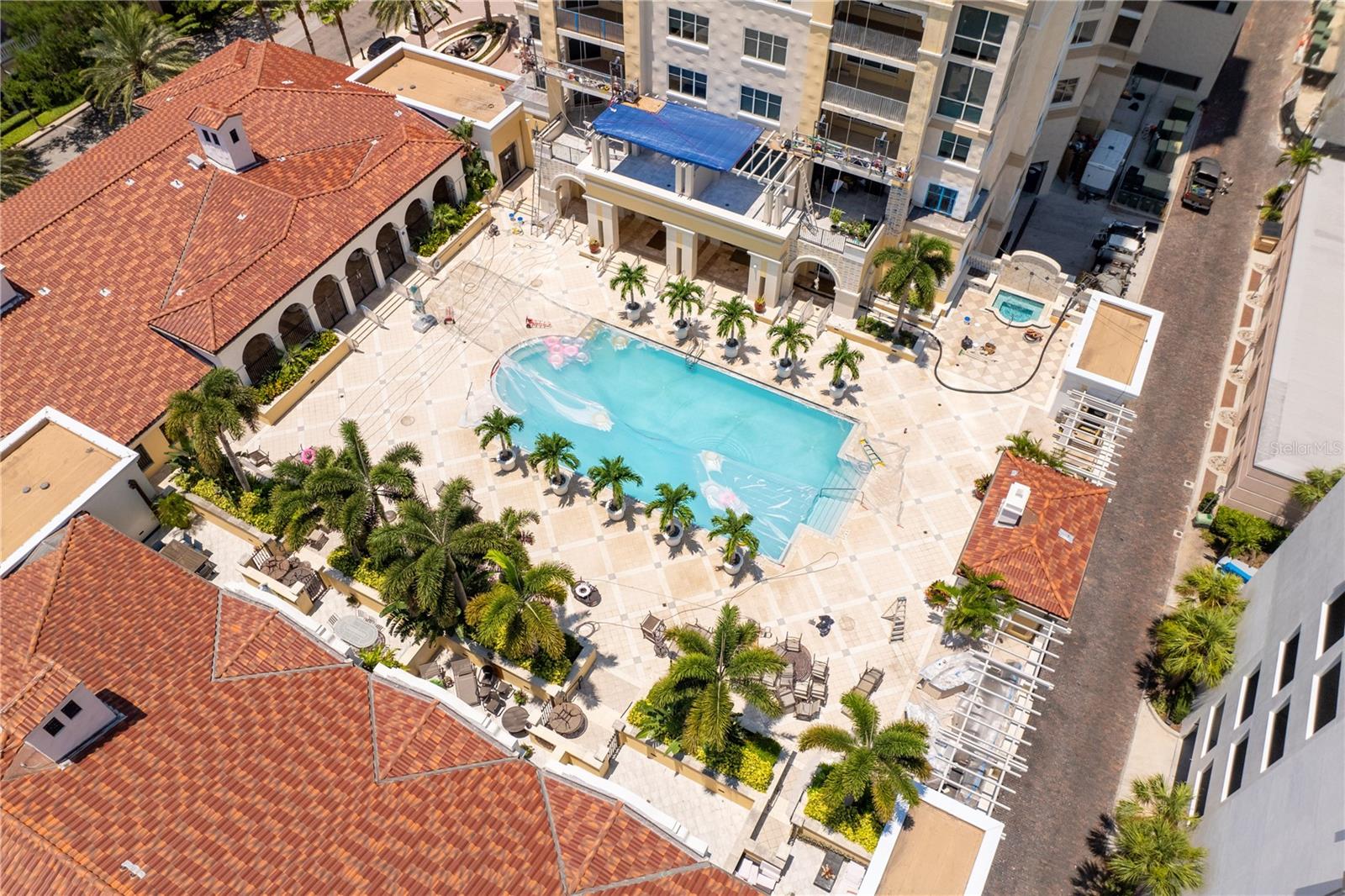 PARKSHORE PLAZA CONDO - Residential