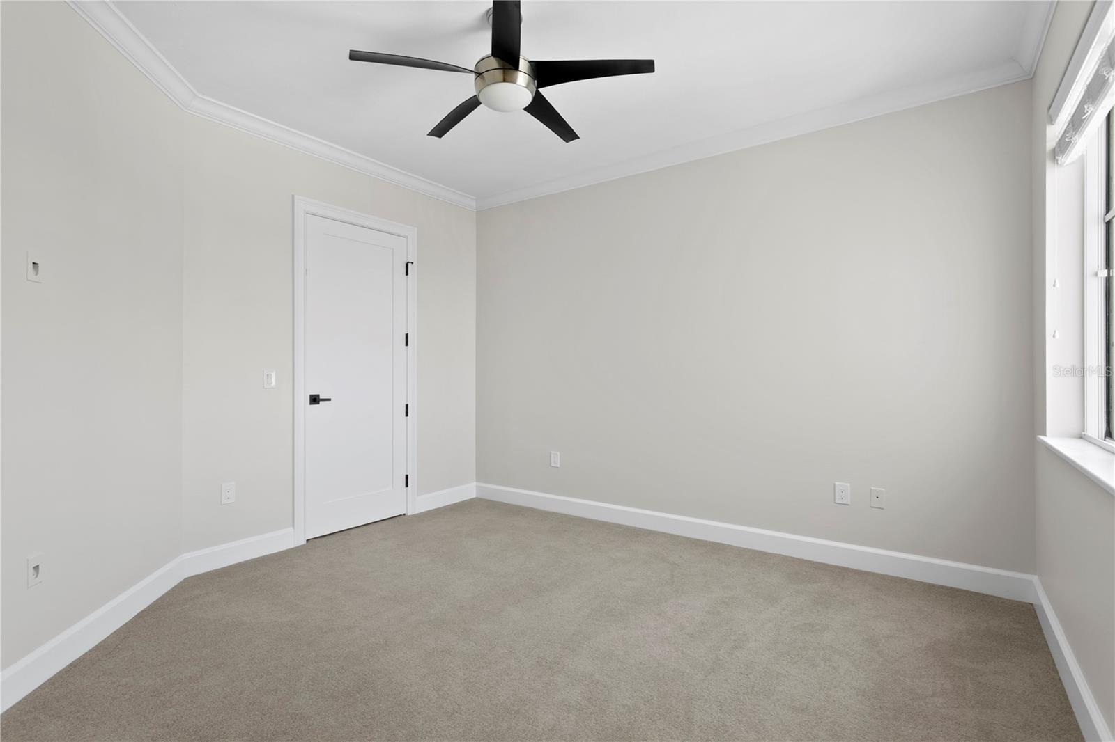 PARKSHORE PLAZA CONDO - Residential