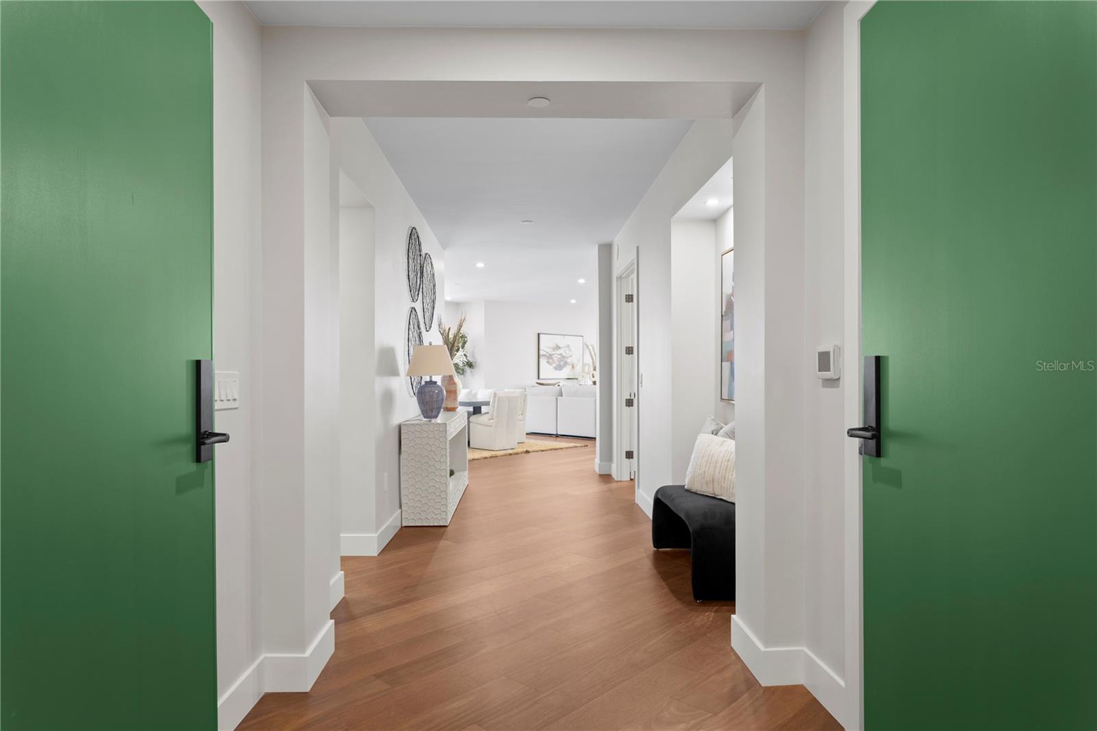 PARKSHORE PLAZA CONDO - Residential