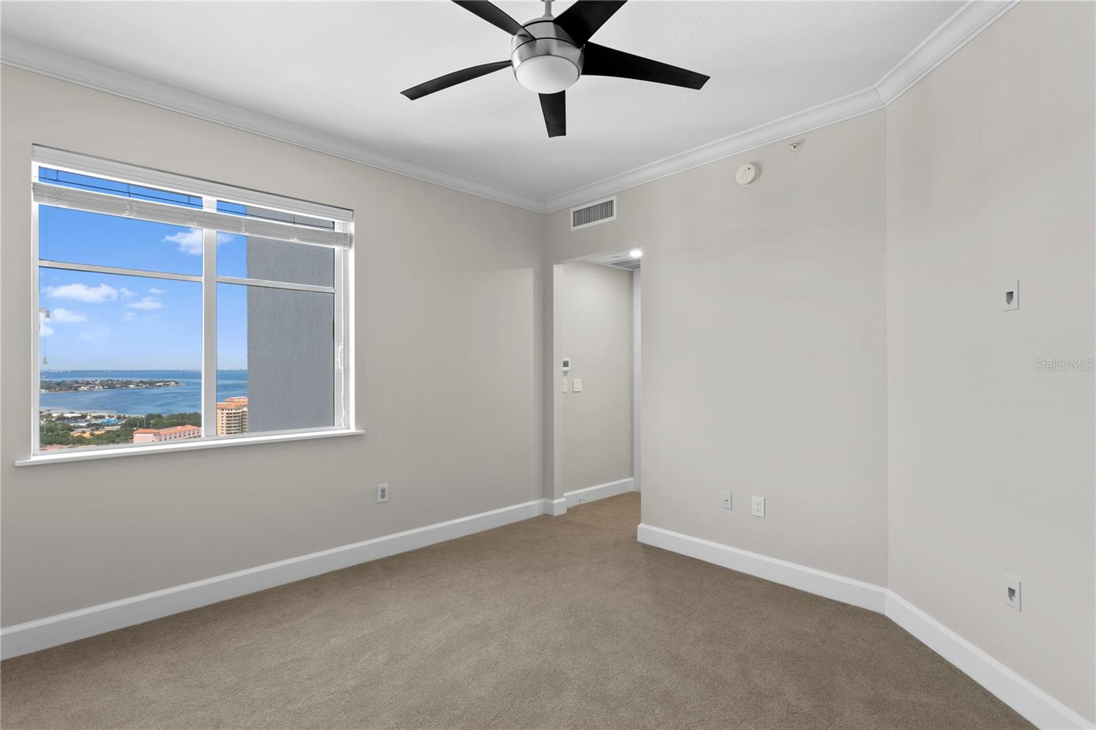 PARKSHORE PLAZA CONDO - Residential