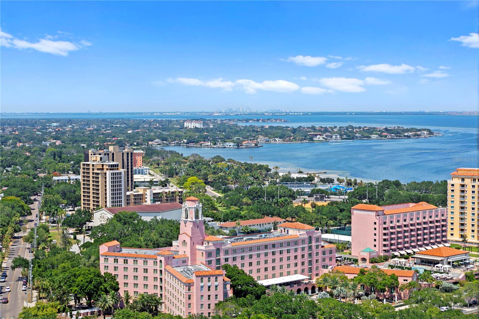 PARKSHORE PLAZA CONDO - Residential