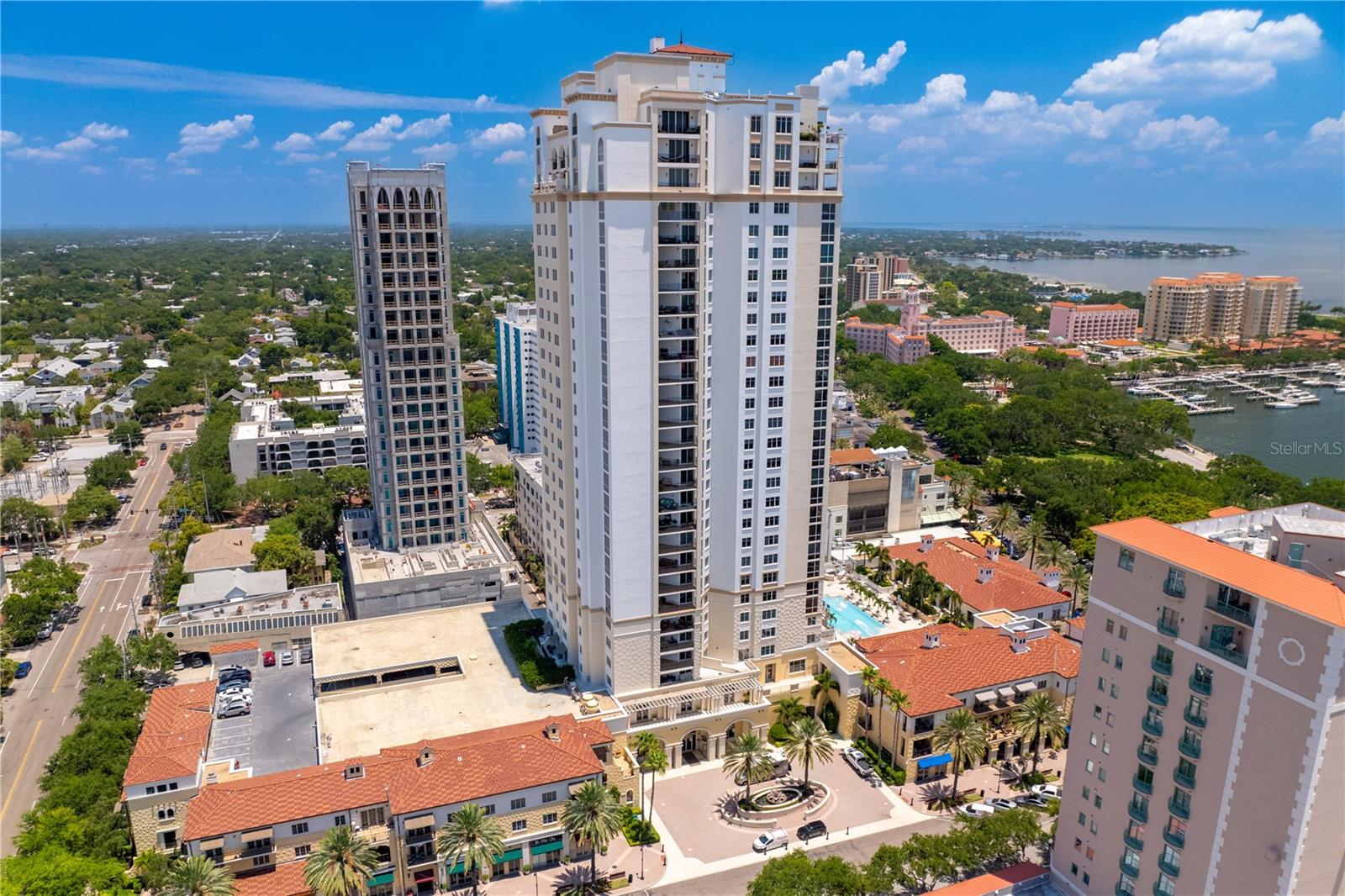 PARKSHORE PLAZA CONDO - Residential