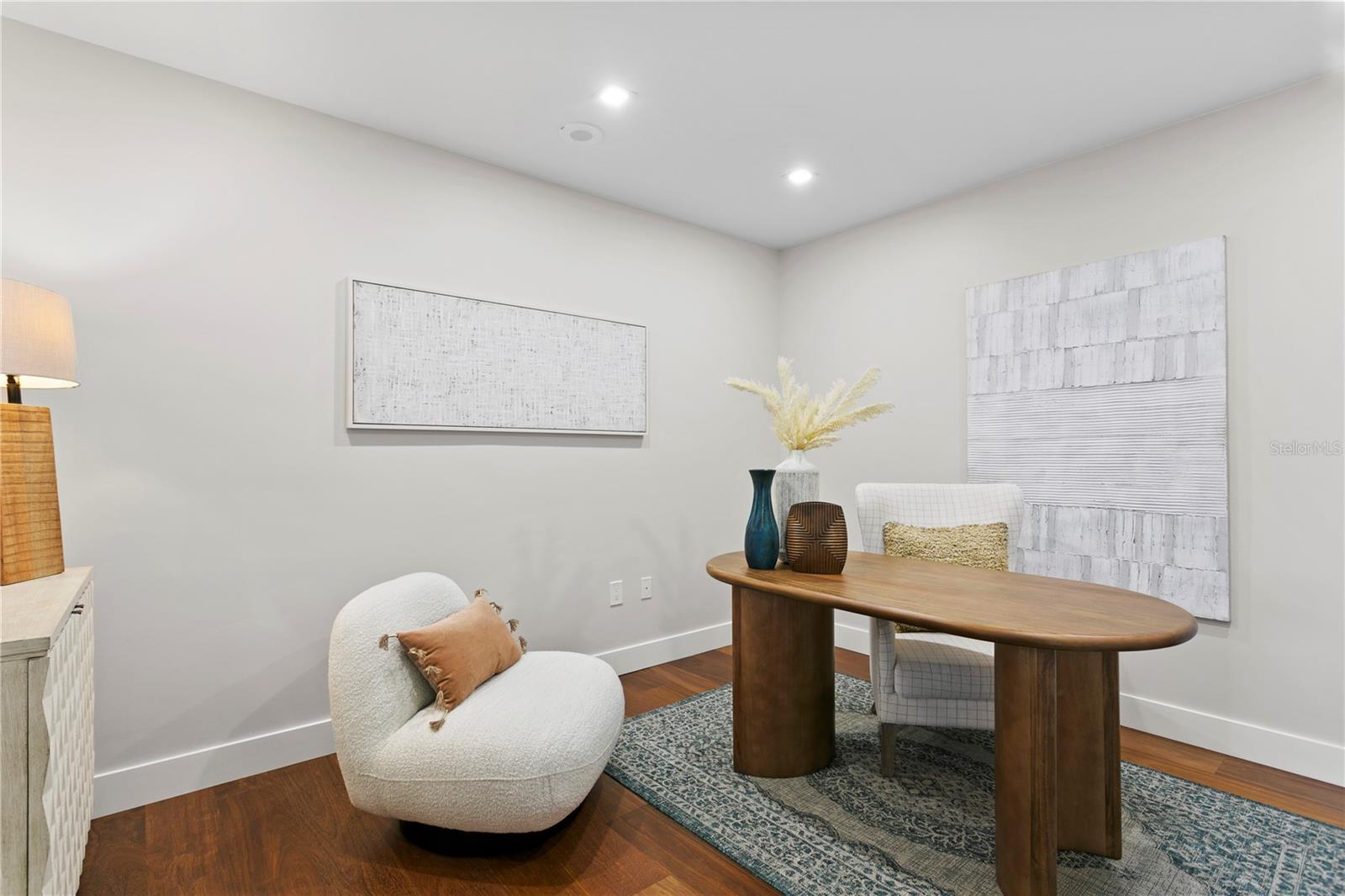 PARKSHORE PLAZA CONDO - Residential