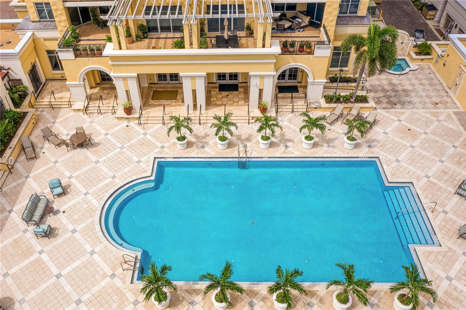 PARKSHORE PLAZA CONDO - Residential