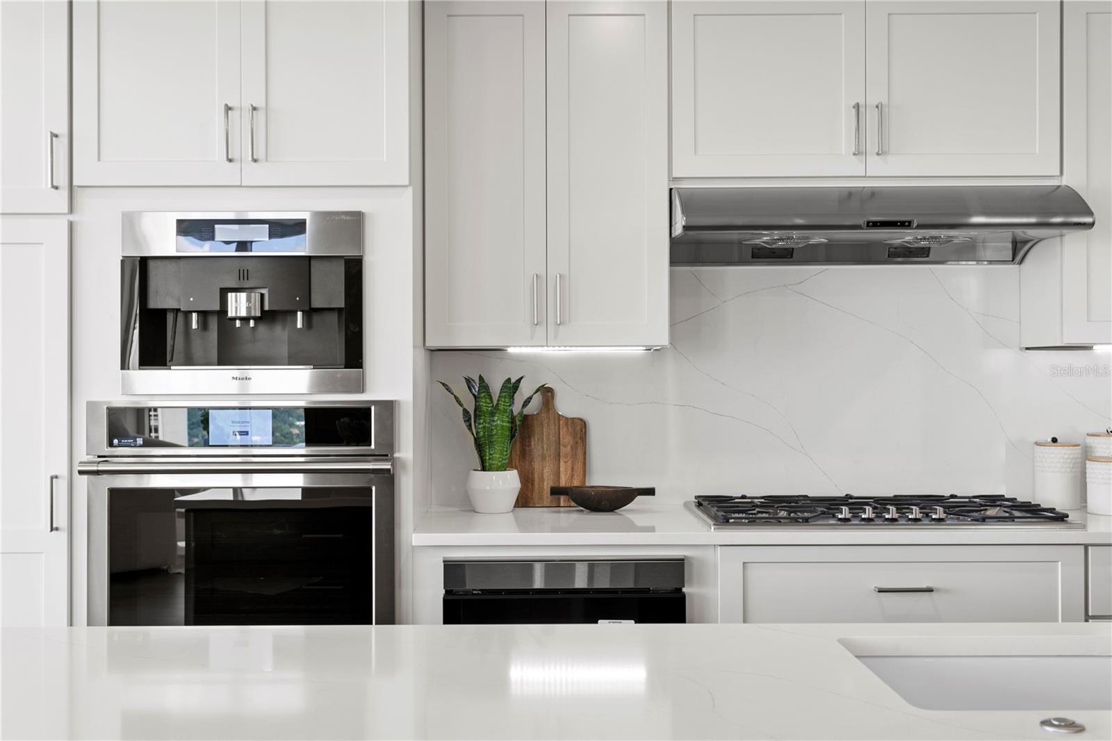 PARKSHORE PLAZA CONDO - Residential