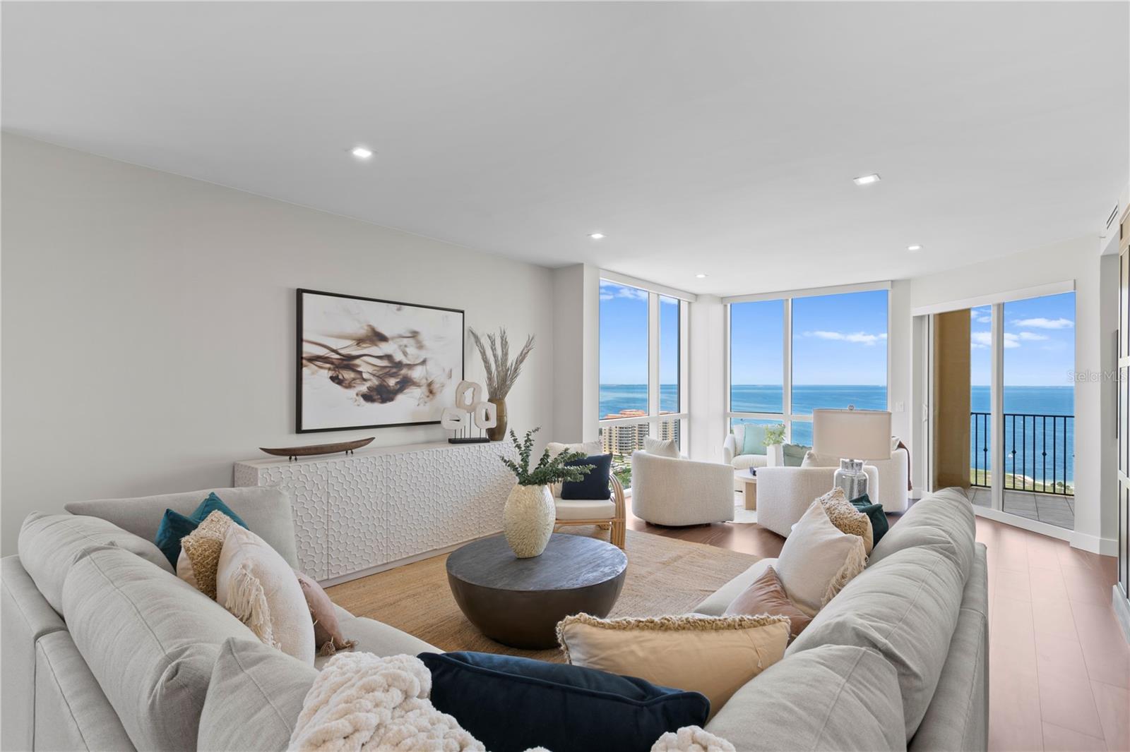 PARKSHORE PLAZA CONDO - Residential