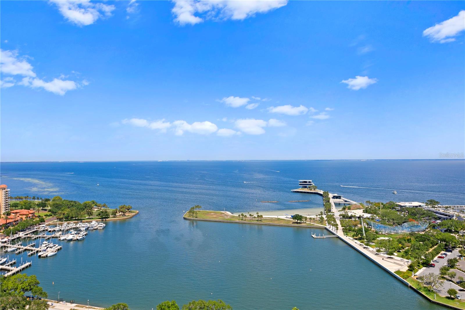 PARKSHORE PLAZA CONDO - Residential
