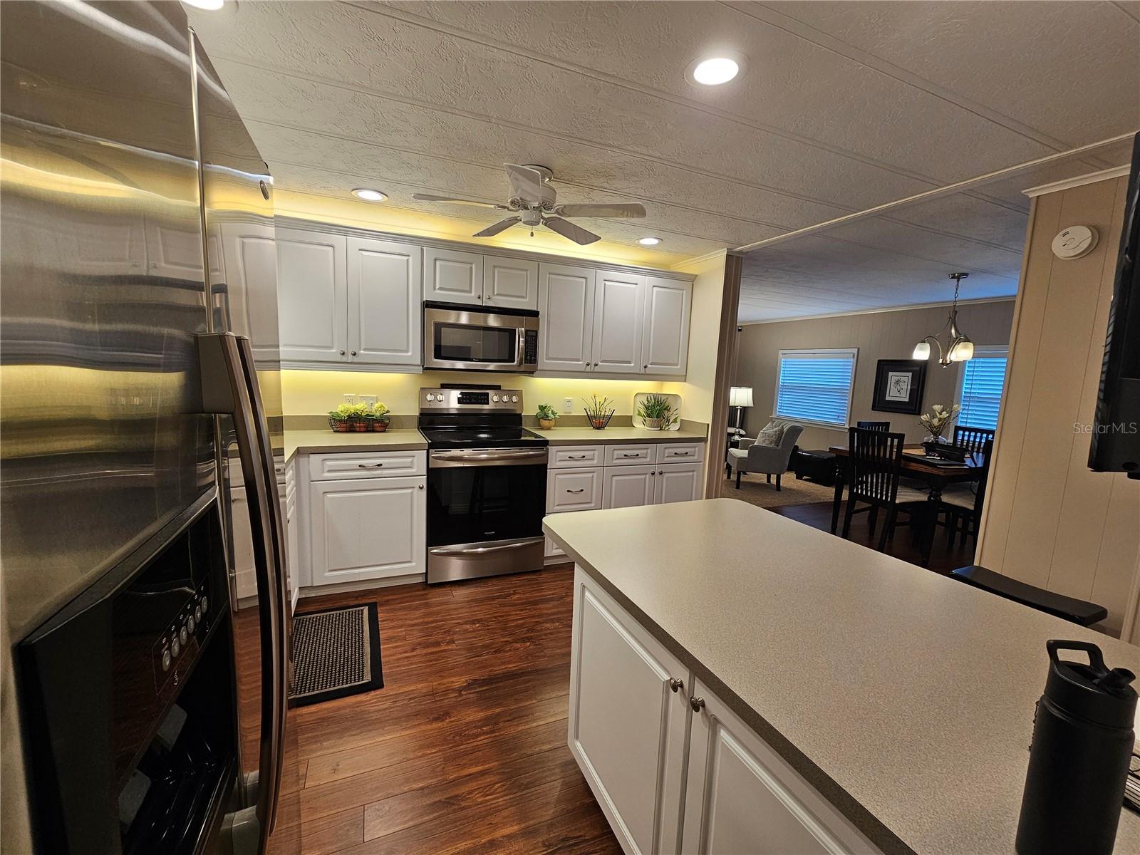 GULL-AIRE VILLAGE - Residential