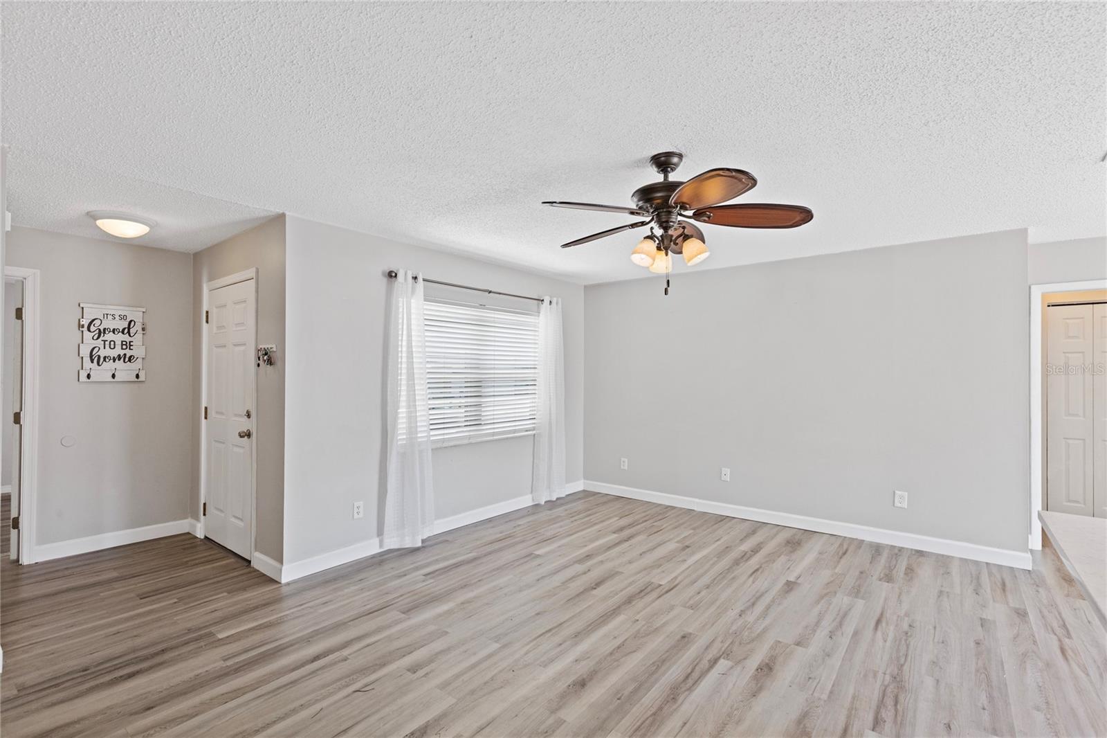 2331 NEWTON DRIVE