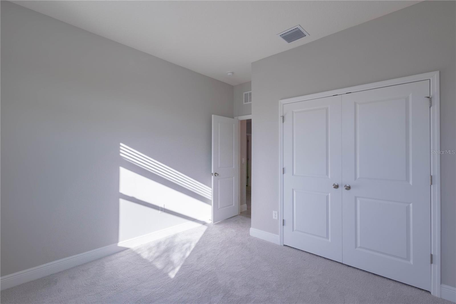 MANGROVE MANOR PH 2 - Residential