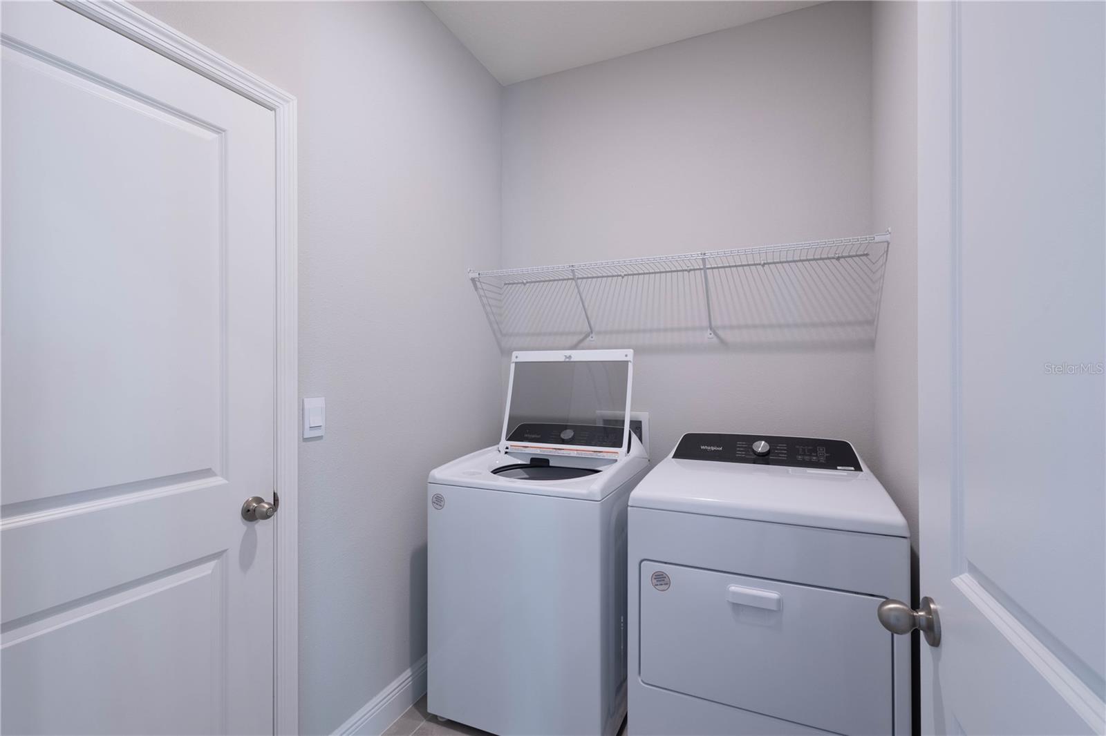 MANGROVE MANOR PH 2 - Residential