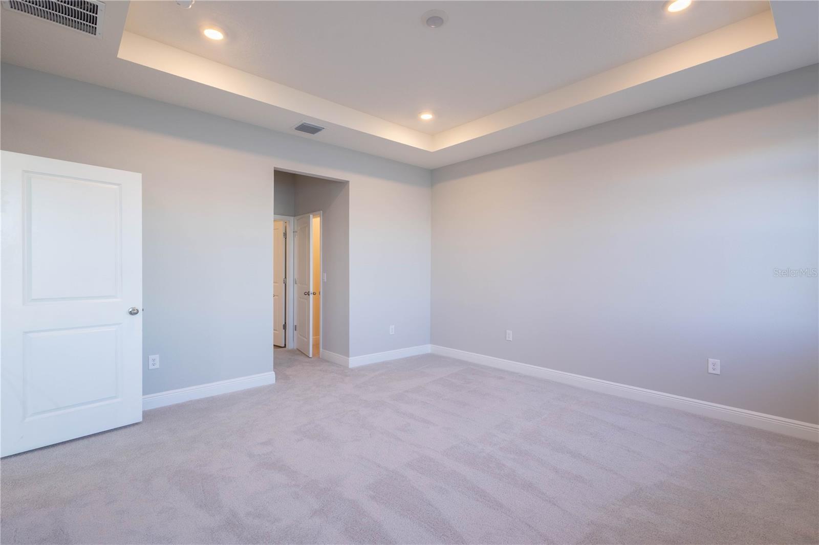 MANGROVE MANOR PH 2 - Residential