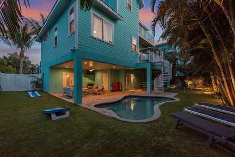 Single Family Residence in HOLMES BEACH FL 112 79TH STREET 65.jpg
