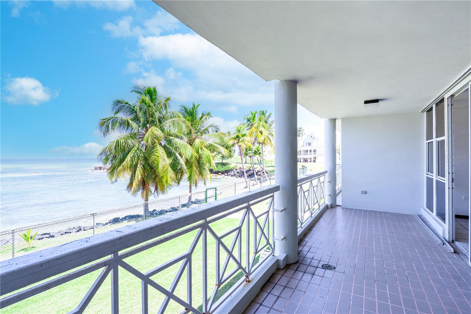 VILLAS DE COSTA DORADA II - Residential