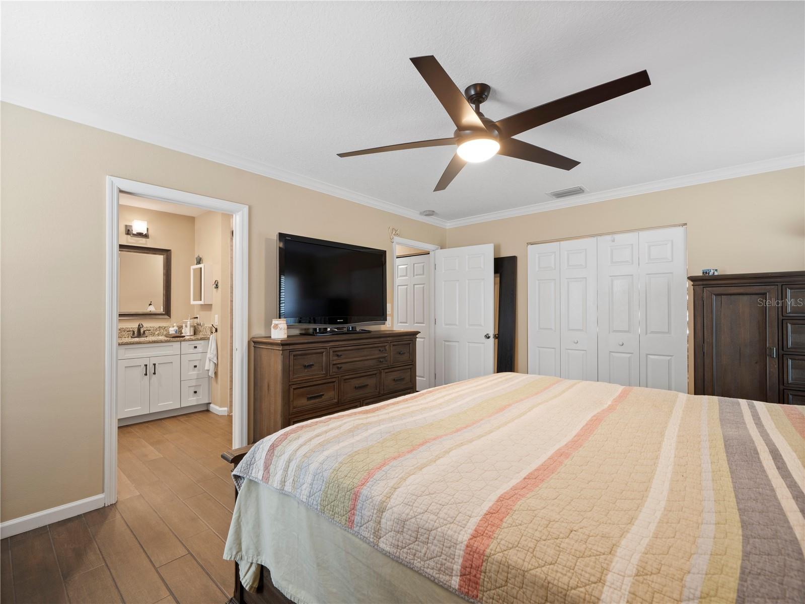 THE HIGHLANDS - Residential