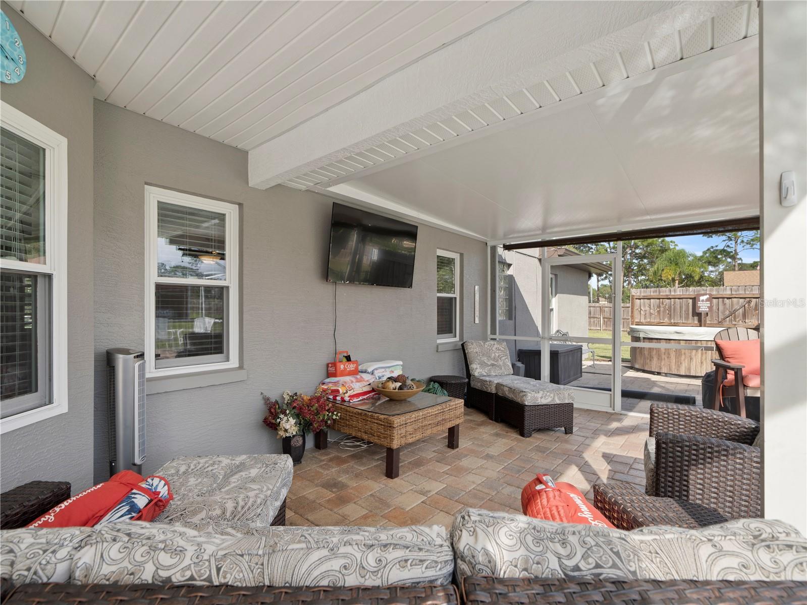 THE HIGHLANDS - Residential