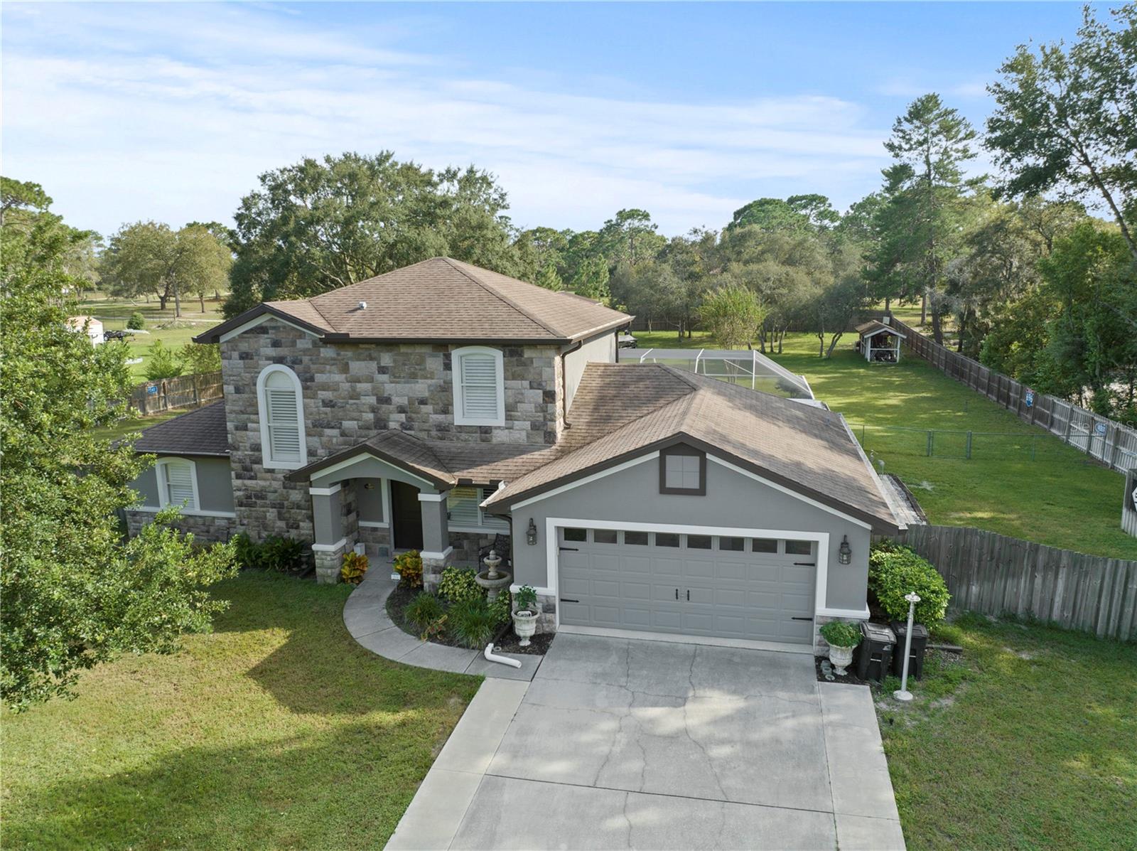 THE HIGHLANDS - Residential