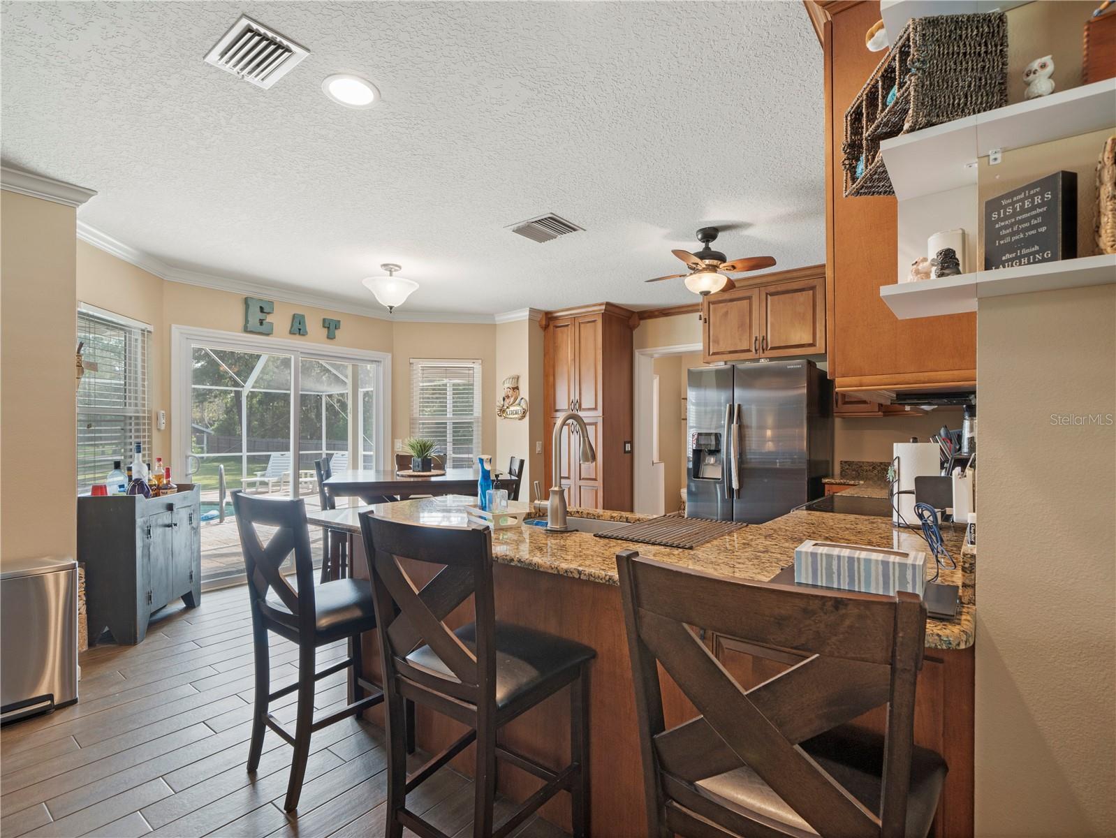 THE HIGHLANDS - Residential