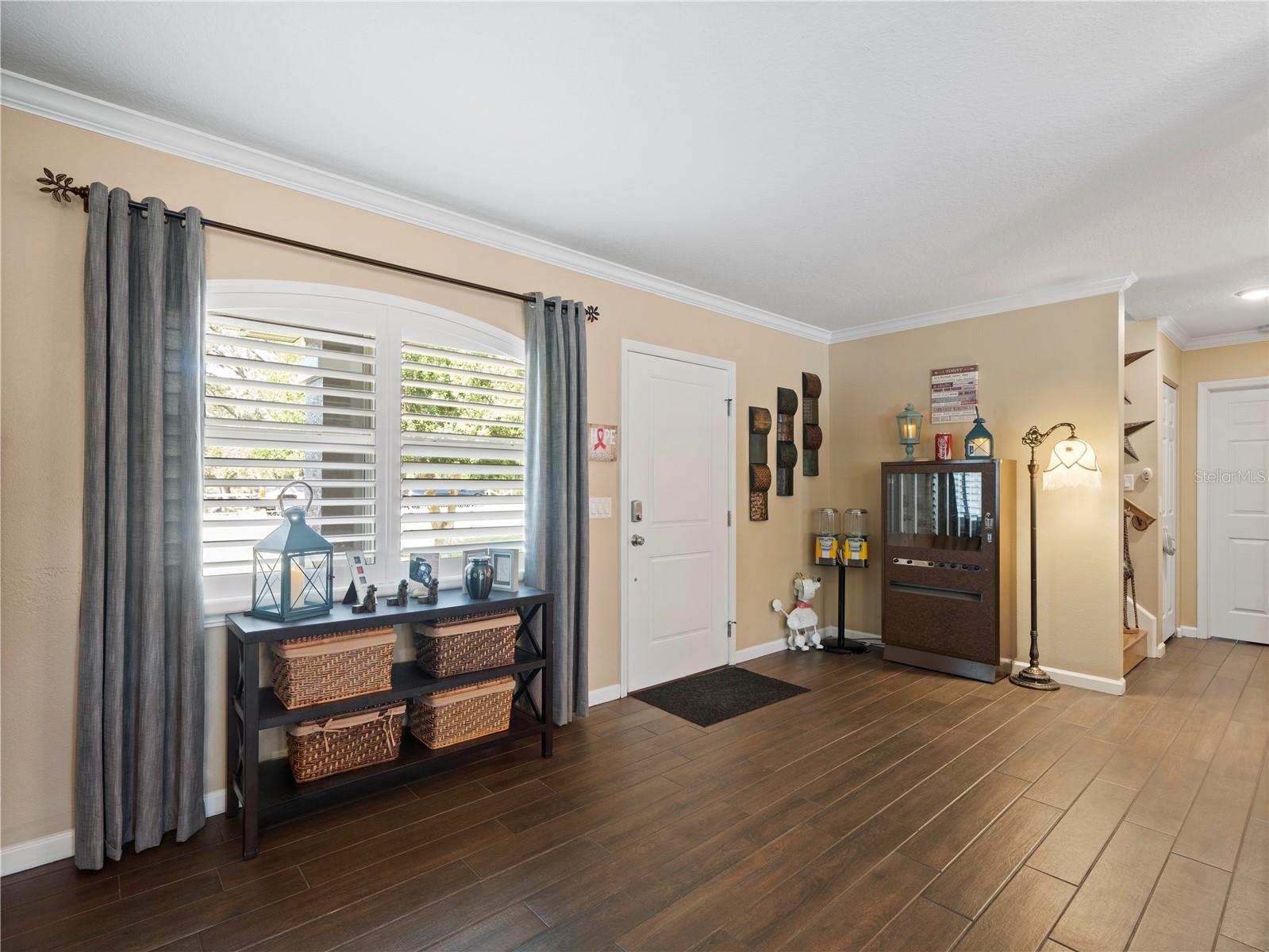 THE HIGHLANDS - Residential