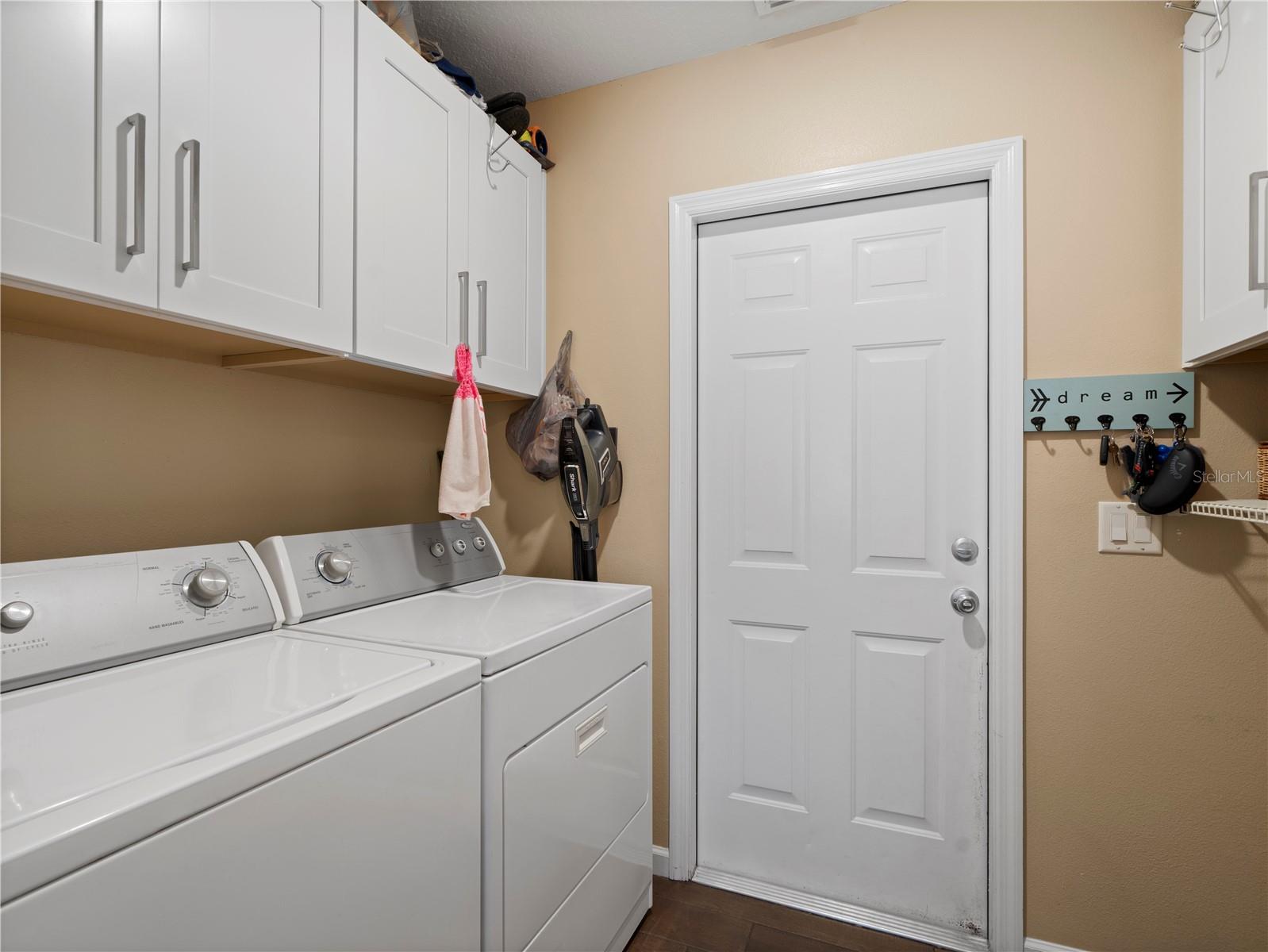 THE HIGHLANDS - Residential