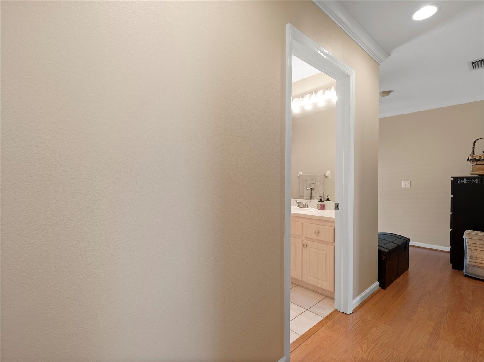 THE HIGHLANDS - Residential