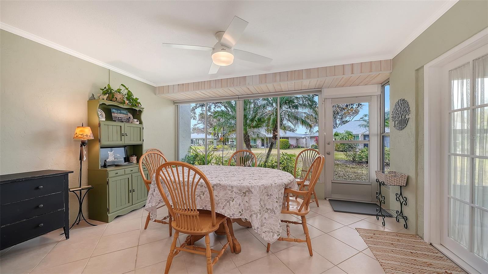 CENTER GATE VILLAGE 6 - Residential