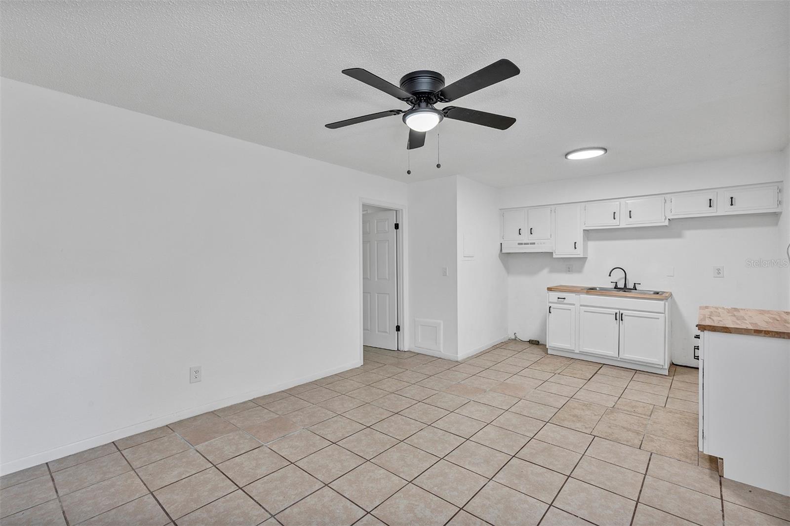 FRENCH ESTATE - Residential Income