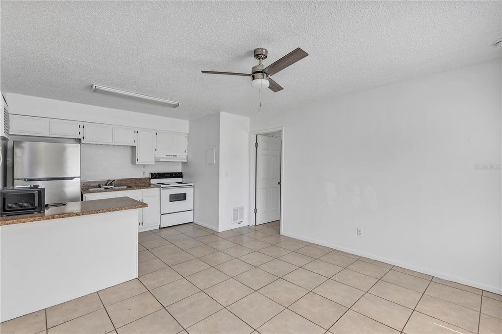 Photo of 506 NE 28th Avenue, Ocala, FL 34470 (MLS # O6362268)