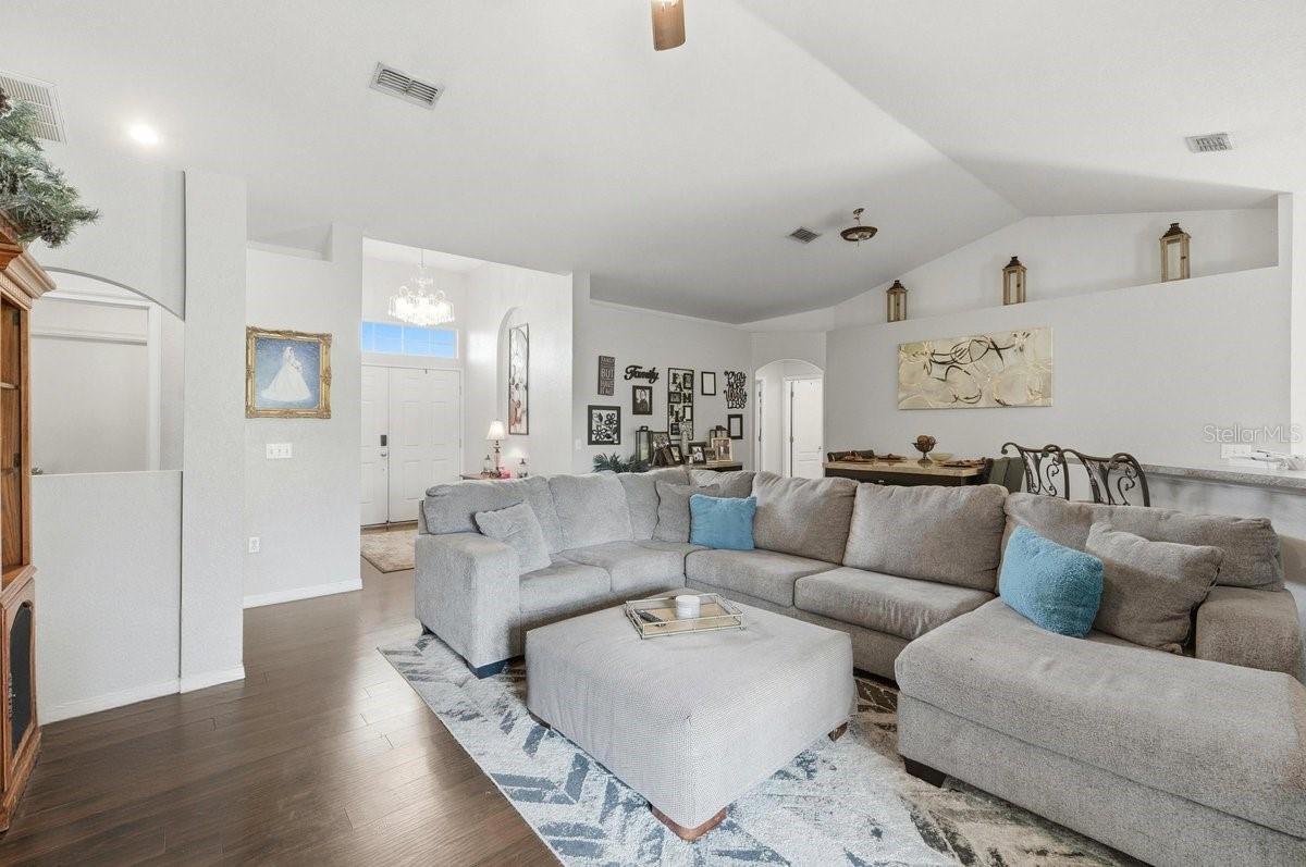 TERRANOVA PH 05A - Residential