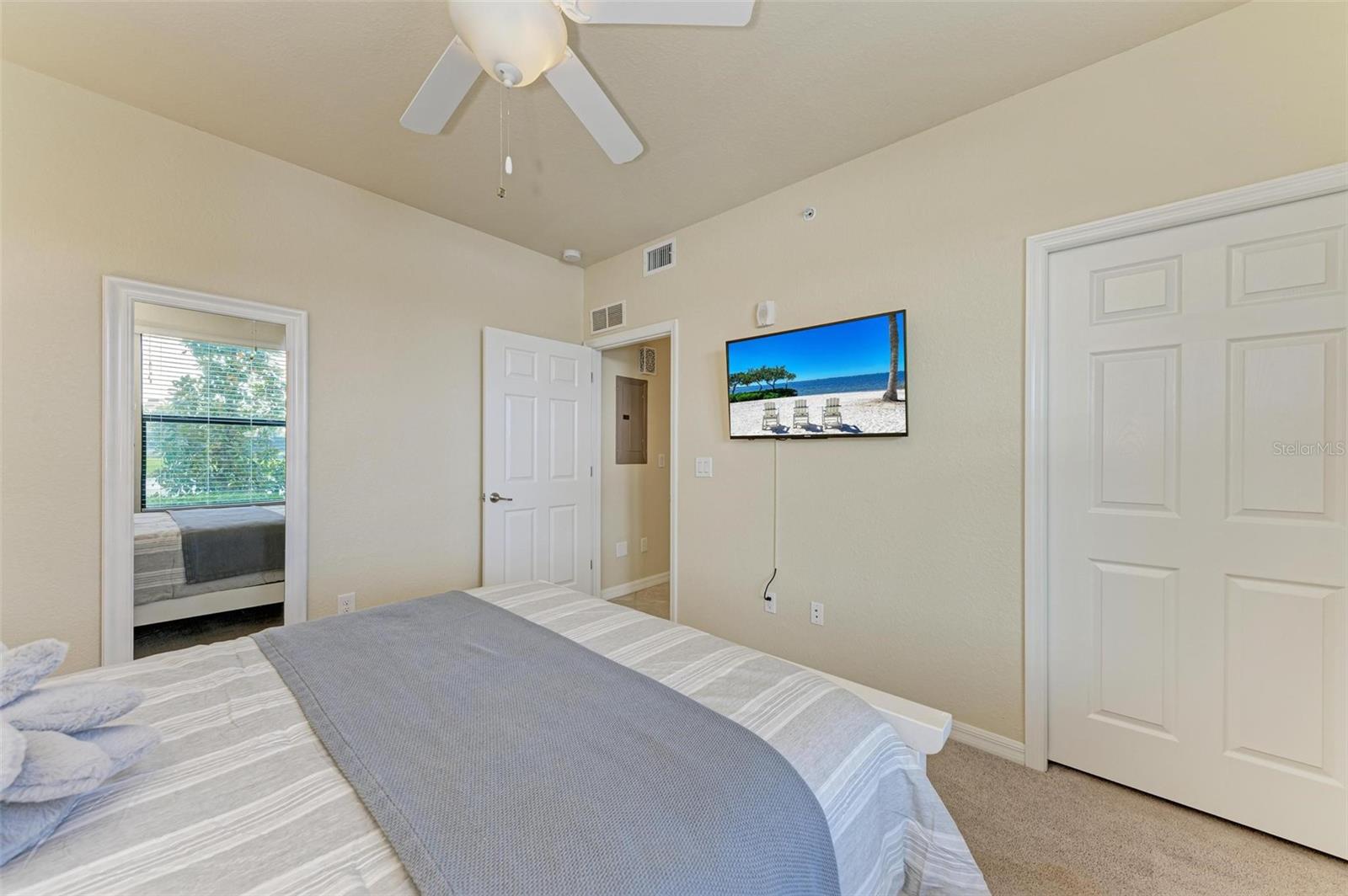 VERANDA I AT LAKEWOOD NATIONAL PH 1 - Residential Lease