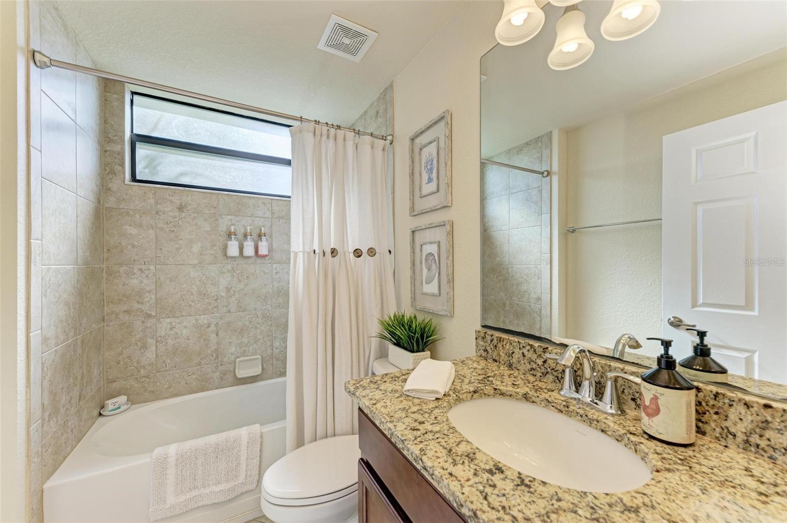 VERANDA I AT LAKEWOOD NATIONAL PH 1 - Residential Lease