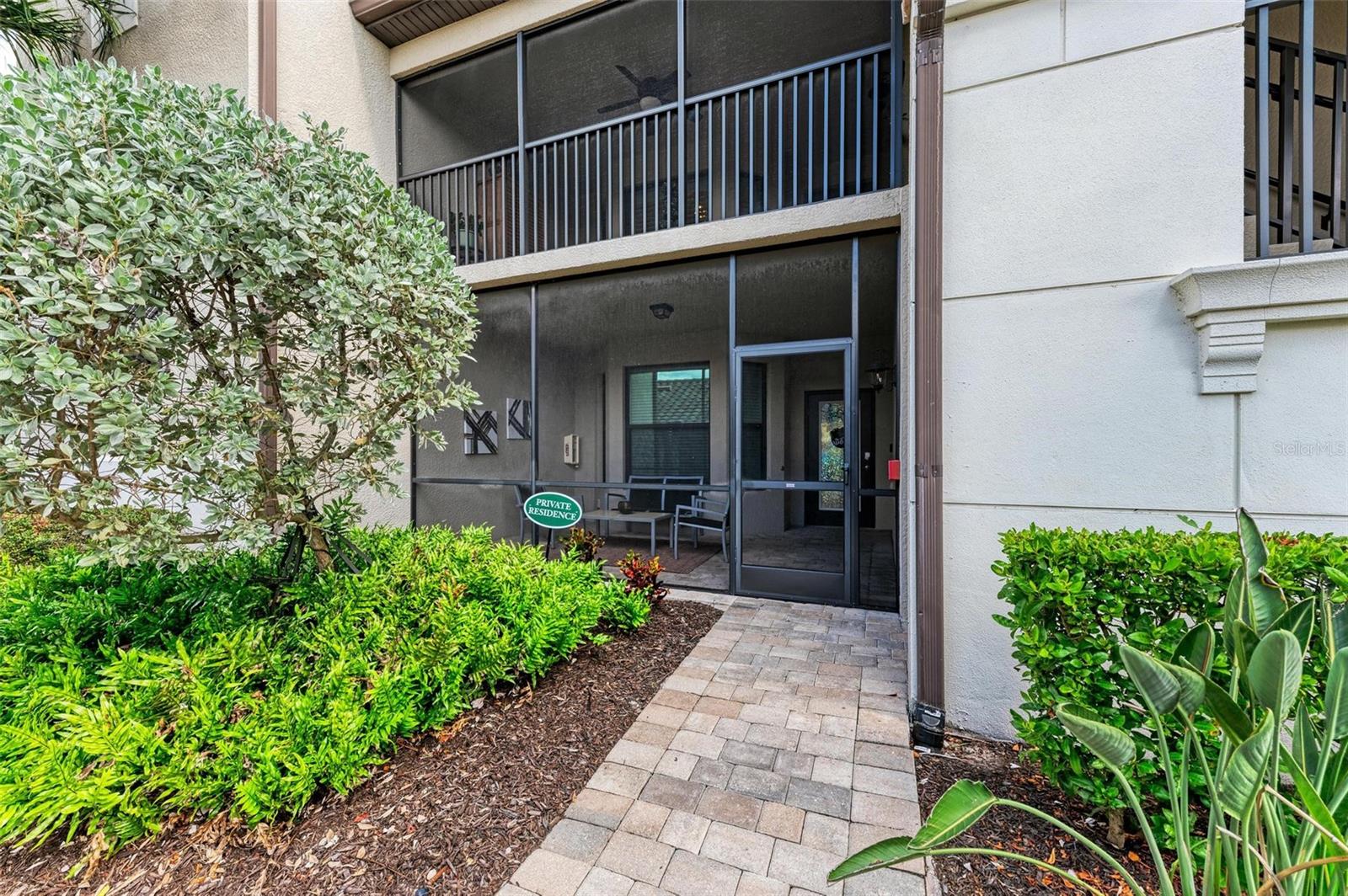 VERANDA I AT LAKEWOOD NATIONAL PH 1 - Residential Lease