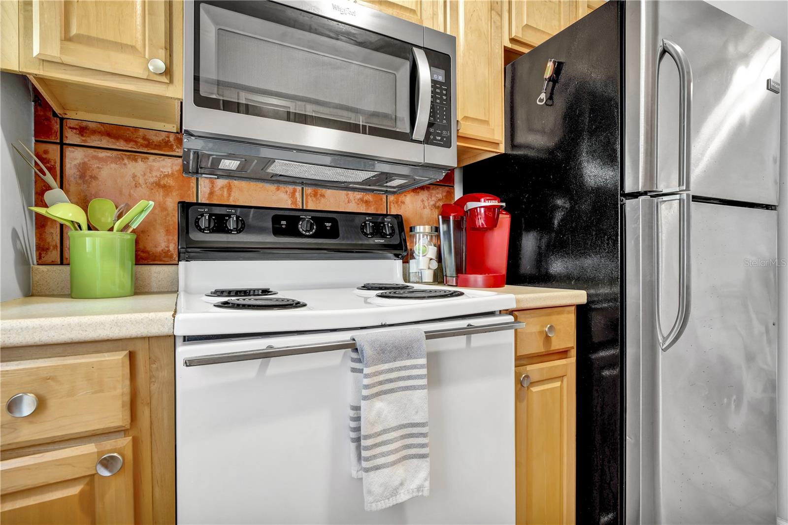 MICHAELS SUB - Residential Lease