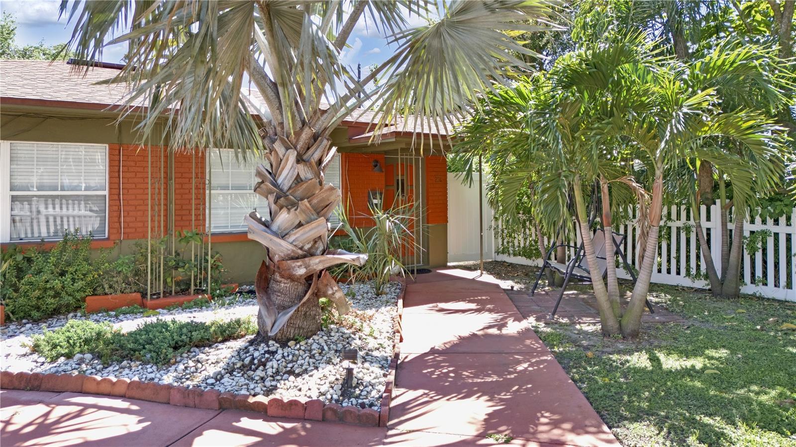 MICHAELS SUB - Residential Lease