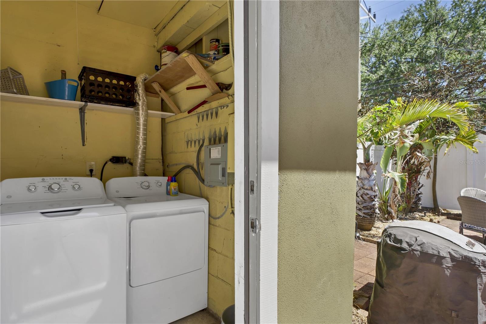 MICHAELS SUB - Residential Lease