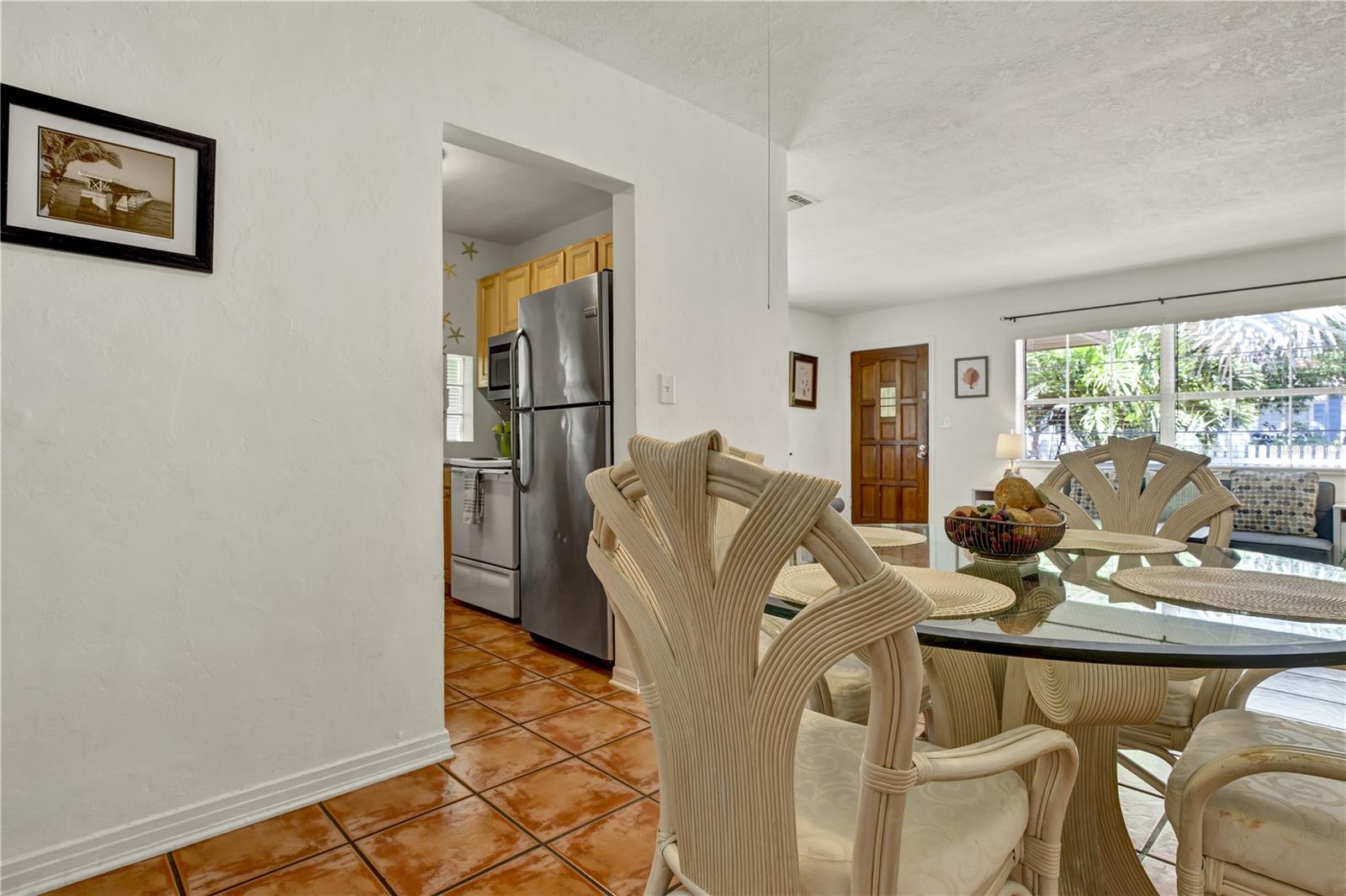 MICHAELS SUB - Residential Lease