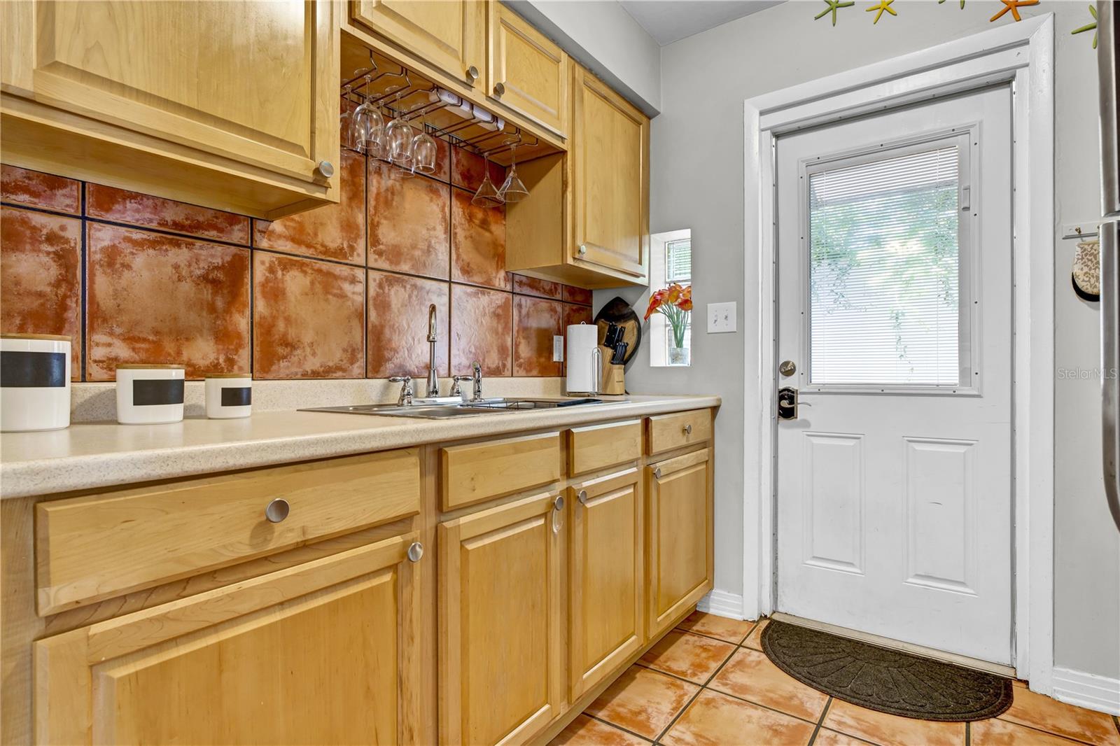 MICHAELS SUB - Residential Lease