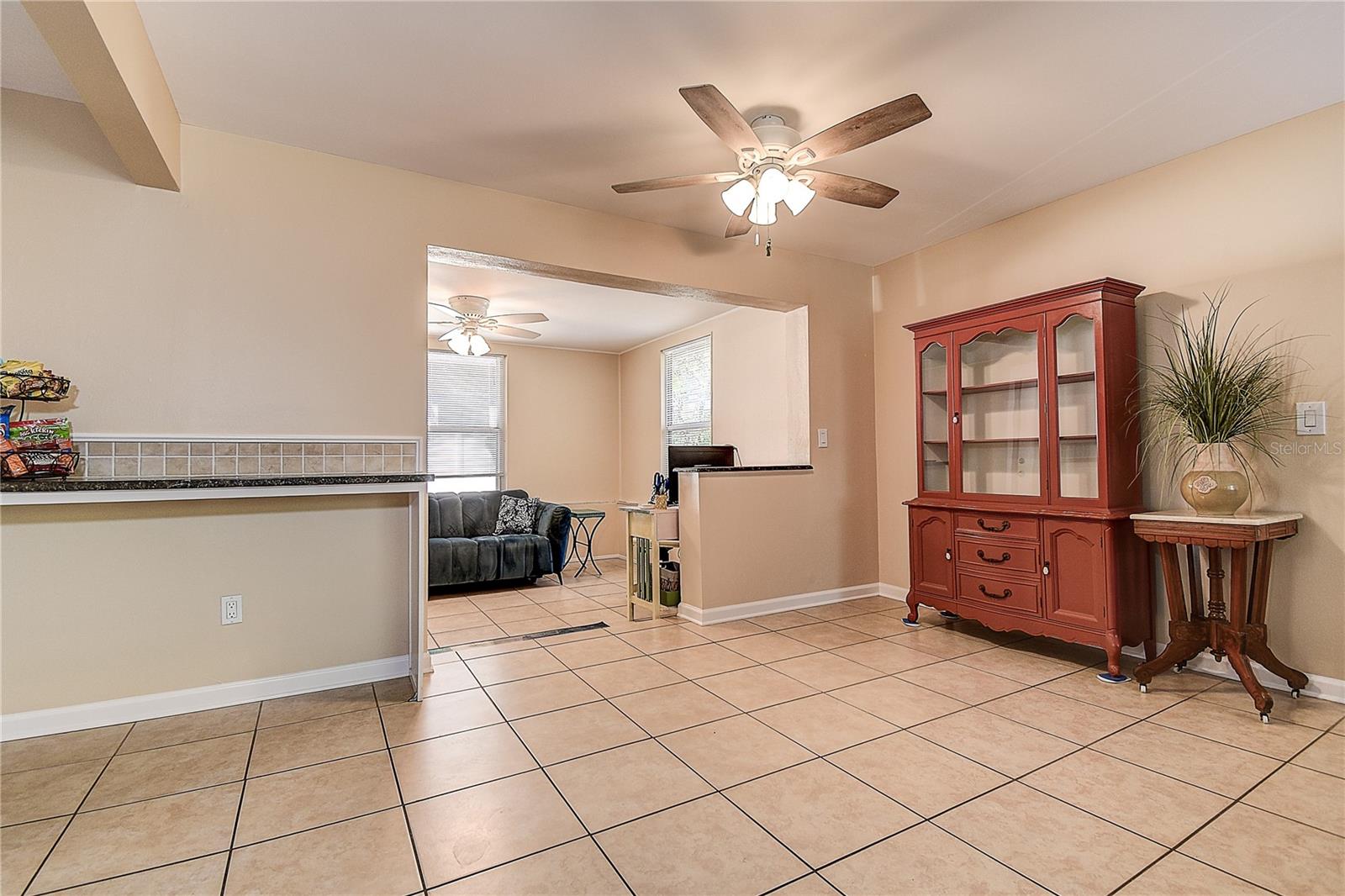 LARGO LAKE VILLAS - Residential