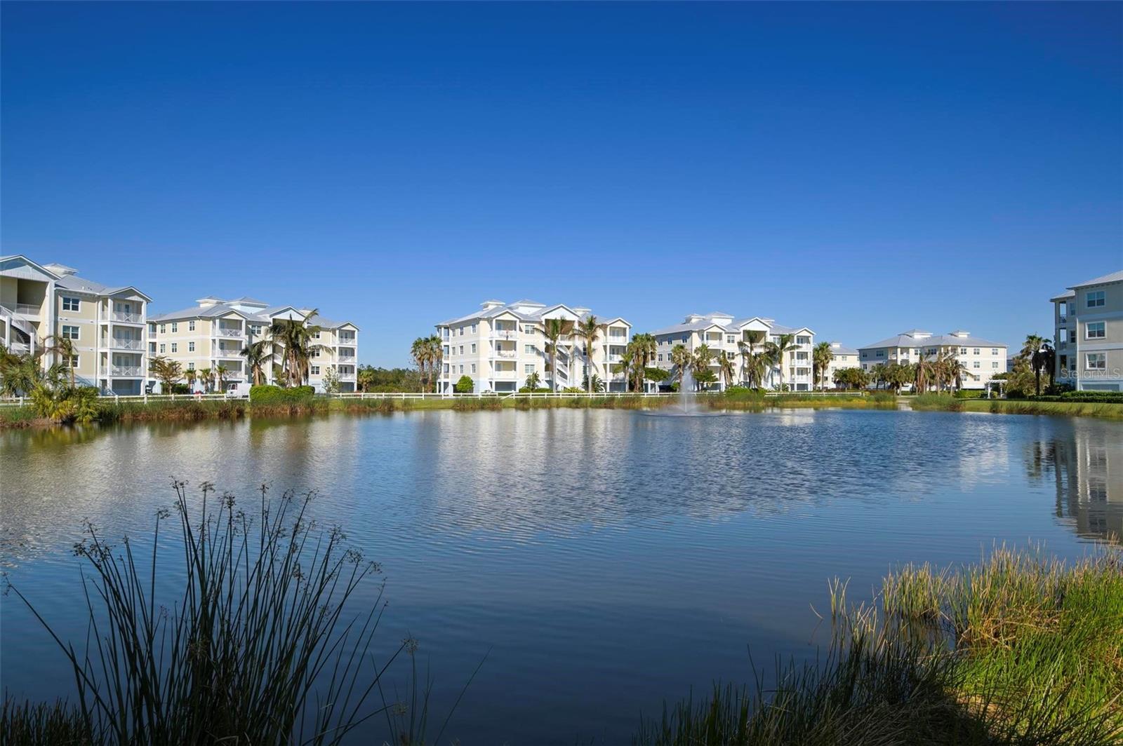 PALMA SOLA BAY CLUB - Residential